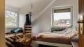 Schlafzimmer DG